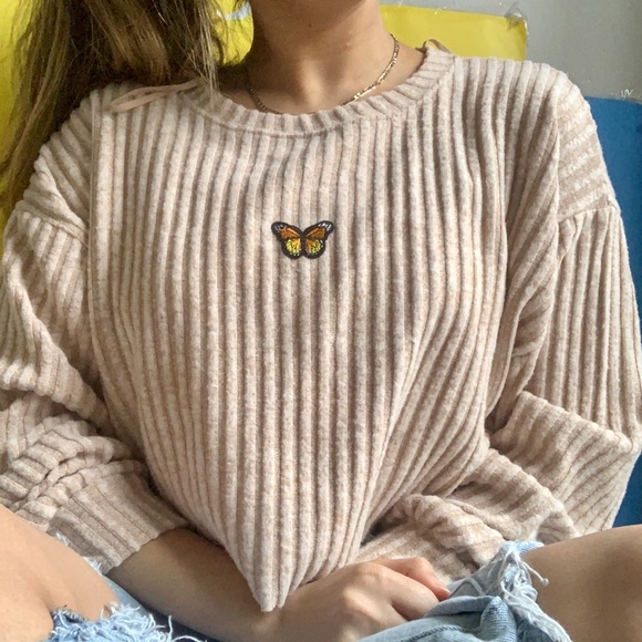 Sweaters - cropped tan ribbed sweater ✧